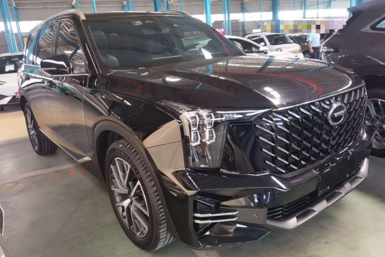 Used GAC Trumpchi GS8 2022 Linghang Series 2.0 TGDI Two-Wheel-Drive Luxury Smart Connectivity Version (7 Seats) Front Right 45 Deg