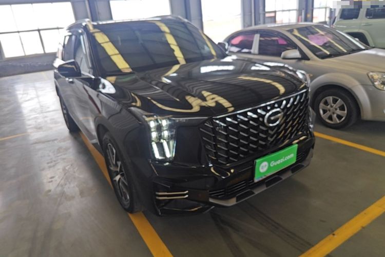 Used GAC Trumpchi GS8 2022 Flagship Series 2.0 TGDI Two-Wheel-Drive Prestige Edition (7 Seats) Front Right 45 Deg