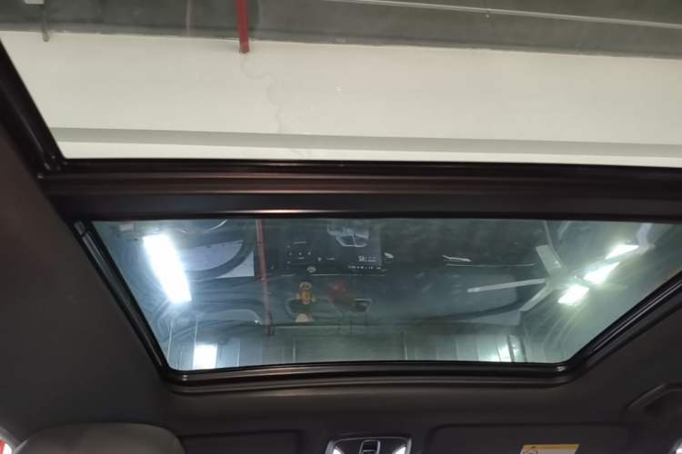 Used GAC Trumpchi GS8 2022 Dual-Engine Series 2.0TM Two-Wheel Drive Prestige Edition (7 Seats) Headliner