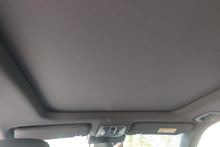 Used GAC Trumpchi GS8 2022 Linghang Series 2.0 TGDI Two-Wheel-Drive Luxury Smart Connectivity Version (7 Seats) Headliner