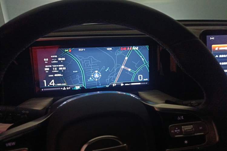 Used GAC Trumpchi GS8 2022 Flagship Series 2.0 TGDI Two-Wheel-Drive Prestige Edition (6-seater) Instrument Cluster