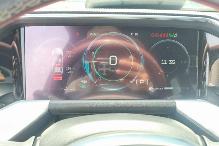 Used GAC Trumpchi GS8 2022 Flagship Series 2.0 TGDI Two-Wheel-Drive Prestige Edition (7 Seats) Instrument Cluster