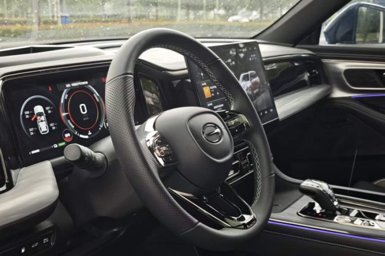 Used GAC Trumpchi GS8 2022 Dual-Engine Series 2.0TM Two-Wheel Drive Prestige Edition (7 Seats) Interior 1