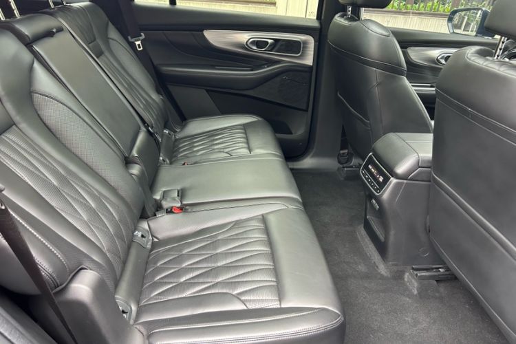 Used GAC Trumpchi GS8 2022 Linghang Series 2.0 TGDI Two-Wheel-Drive Luxury Smart Connectivity Version (7 Seats) Interior 10
