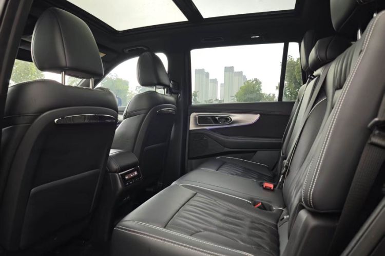 Used GAC Trumpchi GS8 2022 Dual-Engine Series 2.0TM Two-Wheel Drive Prestige Edition (7 Seats) Interior 2