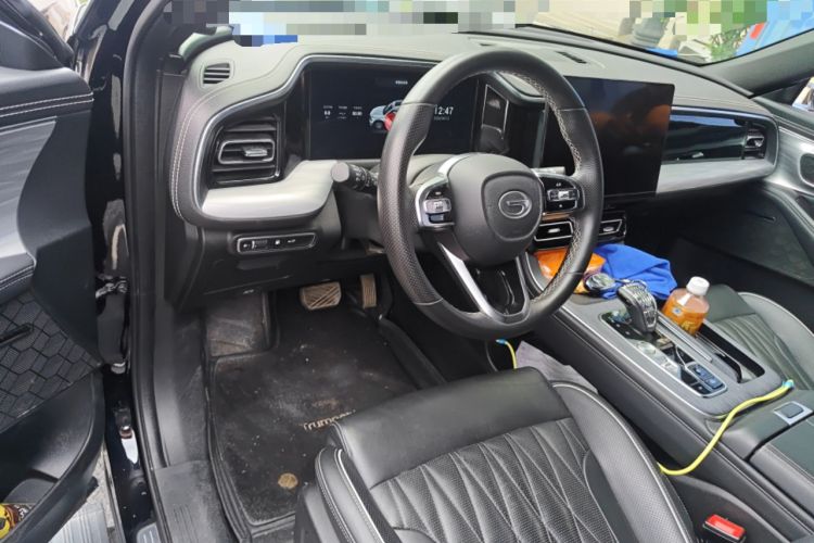Used GAC Trumpchi GS8 2022 Linghang Series 2.0 TGDI Two-Wheel-Drive Luxury Smart Connectivity Version (7 Seats) Interior 2