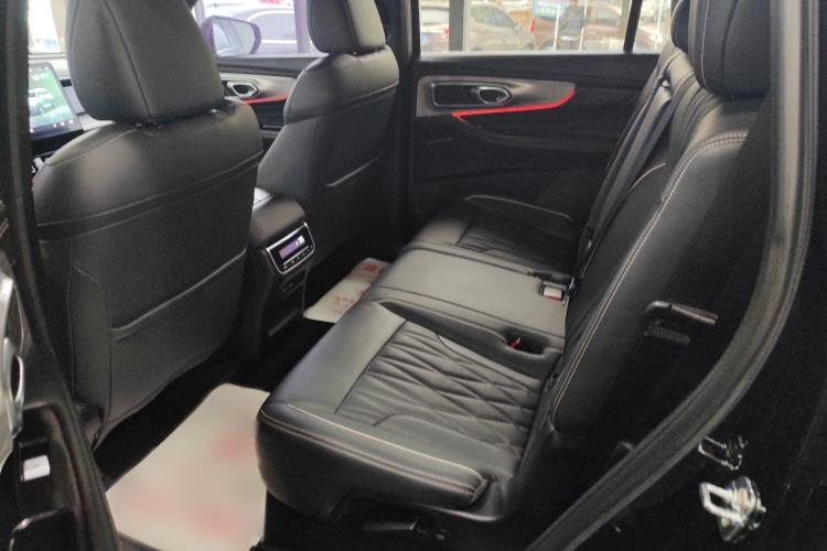 Used GAC Trumpchi GS8 2022 Linghang Series 2.0 TGDI Two-Wheel-Drive Luxury Smart Connectivity Version (7 Seats) Interior 3