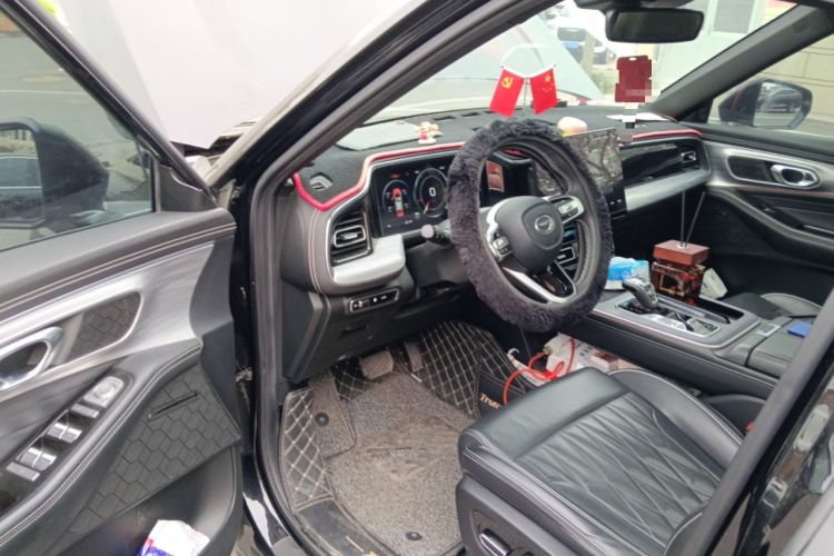 Used GAC Trumpchi GS8 2022 Linghang Series 2.0 TGDI Two-Wheel-Drive Luxury Smart Connectivity Version (7 Seats) Interior 3