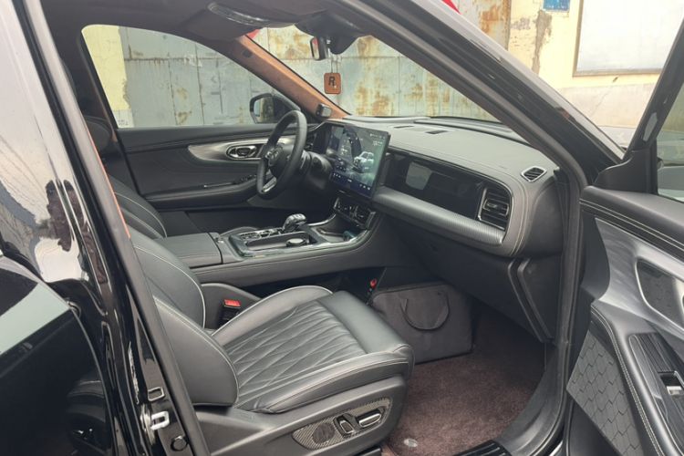 Used GAC Trumpchi GS8 2022 Flagship Series 2.0 TGDI Four-Wheel Drive Supreme Edition (7 Seats) Interior 4