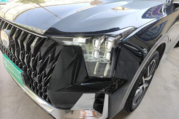 Used GAC Trumpchi GS8 2022 Double-Energy Series 2.0TM Four-Wheel Drive Premium Edition (7 Seats) Left Front Headlight
