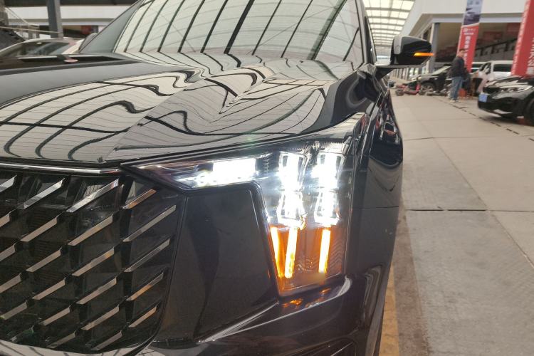 Used GAC Trumpchi GS8 2022 Linghang Series 2.0 TGDI Two-Wheel-Drive Luxury Smart Connectivity Version (7 Seats) Left Front Headlight