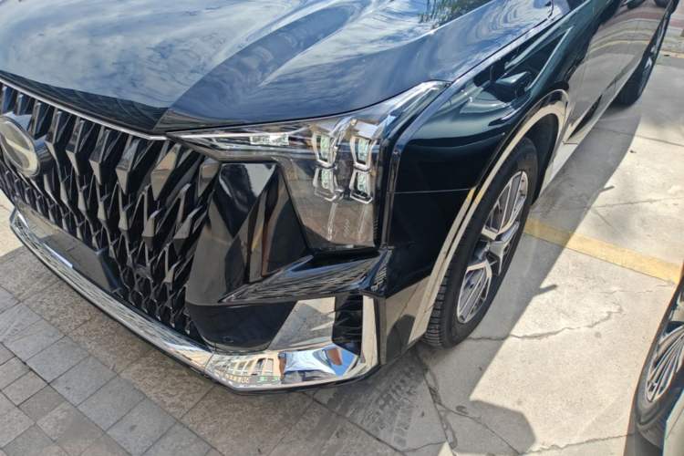 Used GAC Trumpchi GS8 2022 Dual-Engine Series 2.0TM Two-Wheel Drive Prestige Edition (7 Seats) Left Front Headlight