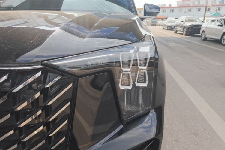 Used GAC Trumpchi GS8 2022 Linghang Series 2.0 TGDI Two-Wheel-Drive Luxury Smart Connectivity Version (7 Seats) Left Front Headlight