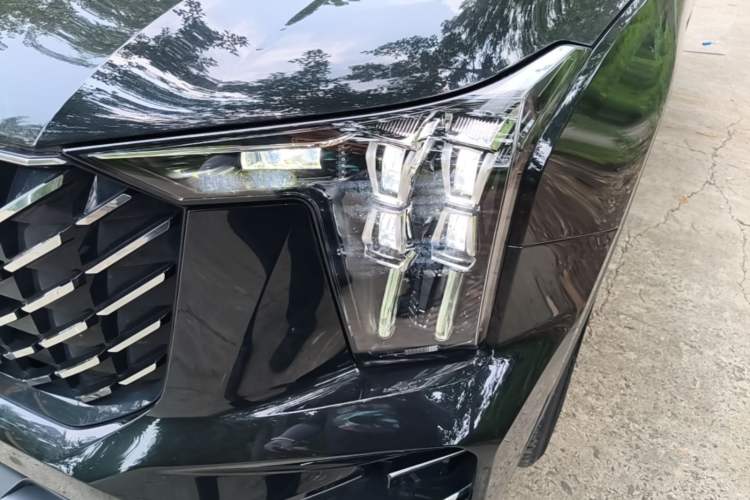 Used GAC Trumpchi GS8 2022 LINGHANG Series 2.0 TGDI Two-Wheel-Drive Luxury Edition (7 Seats) Left Front Headlight