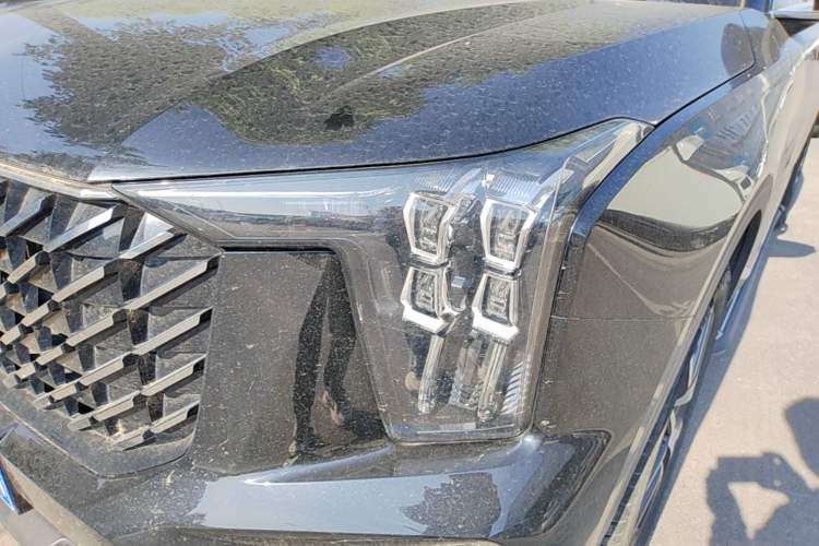 Used GAC Trumpchi GS8 2022 Linghang Series 2.0 TGDI Two-Wheel-Drive Luxury Smart Connectivity Version (7 Seats) Left Front Headlight