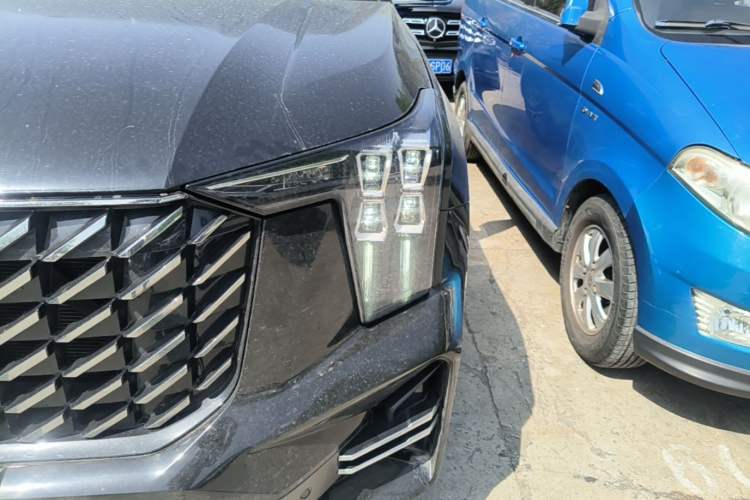 Used GAC Trumpchi GS8 2022 Linghang Series 2.0 TGDI Two-Wheel-Drive Luxury Smart Connectivity Version (7 Seats) Left Front Headlight
