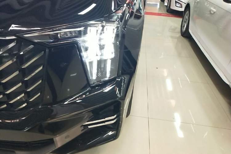 Used GAC Trumpchi GS8 2022 Linghang Series 2.0 TGDI Two-Wheel-Drive Luxury Smart Connectivity Version (7 Seats) Left Front Headlight