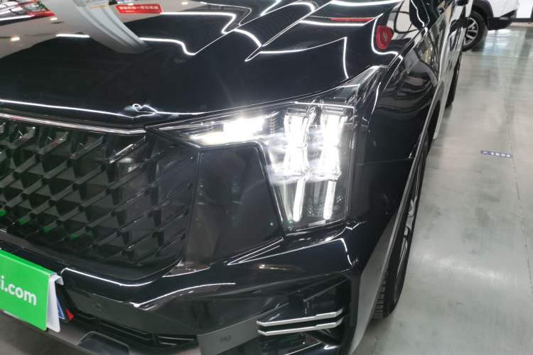 Used GAC Trumpchi GS8 2022 Flagship Series 2.0 TGDI Two-Wheel-Drive Prestige Edition (7 Seats) Left Front Headlight