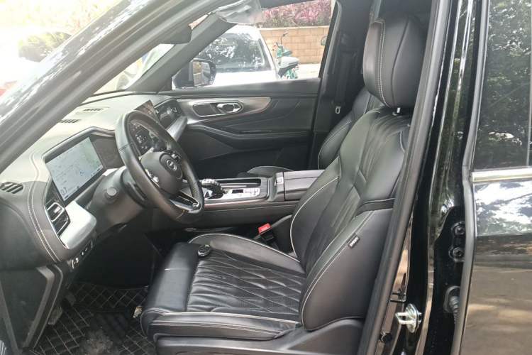 Used GAC Trumpchi GS8 2022 Flagship Series 2.0 TGDI Four-Wheel Drive Luxury Smart Connectivity Version (7 Seats) Left Front Seat