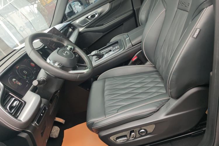 Used GAC Trumpchi GS8 2022 Flagship Series 2.0 TGDI Two-Wheel-Drive Prestige Edition (7 Seats) Left Front Seat