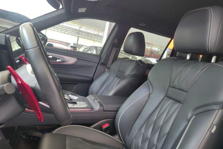 Used GAC Trumpchi GS8 2022 Linghang Series 2.0 TGDI Two-Wheel-Drive Luxury Smart Connectivity Version (7 Seats) Left Front Seat