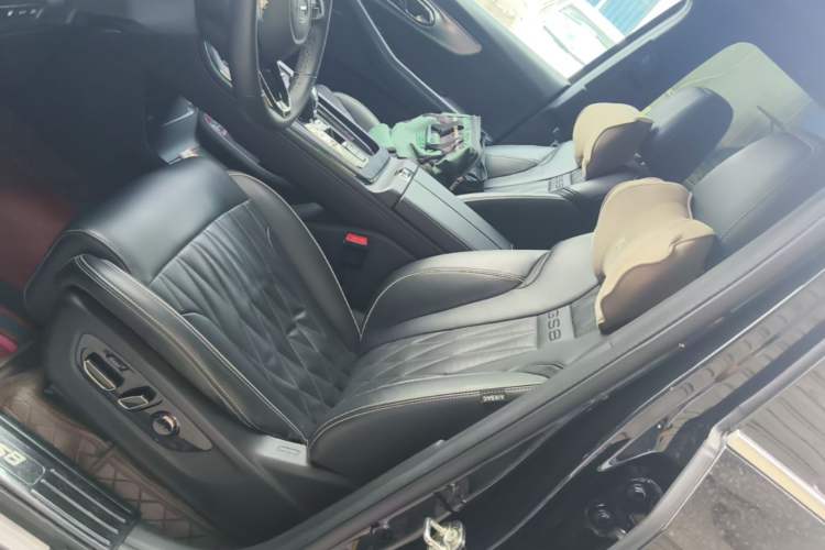 Used GAC Trumpchi GS8 2022 Dual-Engine Series 2.0TM Two-Wheel Drive Prestige Edition (7 Seats) Left Front Seat