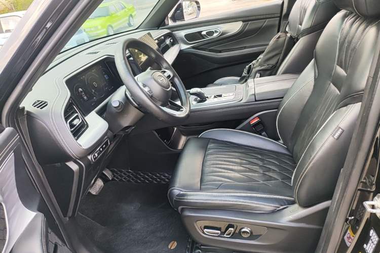 Used GAC Trumpchi GS8 2022 Linghang Series 2.0 TGDI Two-Wheel-Drive Luxury Smart Connectivity Version (7 Seats) Left Front Seat