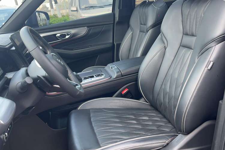 Used GAC Trumpchi GS8 2022 Linghang Series 2.0 TGDI Two-Wheel-Drive Luxury Smart Connectivity Version (7 Seats) Left Front Seat