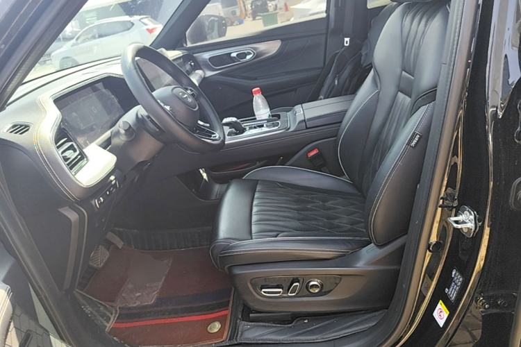 Used GAC Trumpchi GS8 2022 Linghang Series 2.0 TGDI Two-Wheel-Drive Luxury Smart Connectivity Version (7 Seats) Left Front Seat