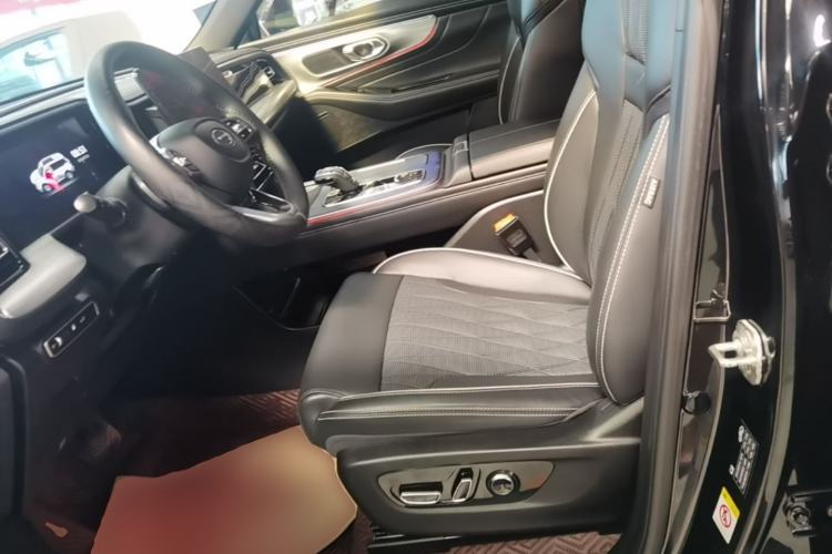 Used GAC Trumpchi GS8 2022 Linghang Series 2.0 TGDI Two-Wheel-Drive Luxury Smart Connectivity Version (7 Seats) Left Front Seat