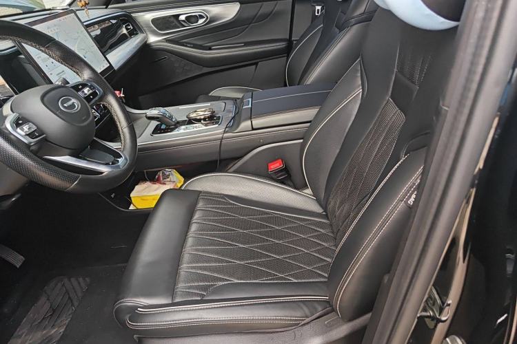 Used GAC Trumpchi GS8 2022 Linghang Series 2.0 TGDI Two-Wheel-Drive Luxury Smart Connectivity Version (7 Seats) Left Front Seat