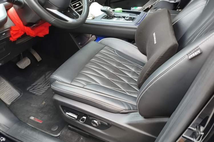 Used GAC Trumpchi GS8 2022 Linghang Series 2.0 TGDI Two-Wheel-Drive Luxury Smart Connectivity Version (7 Seats) Left Front Seat