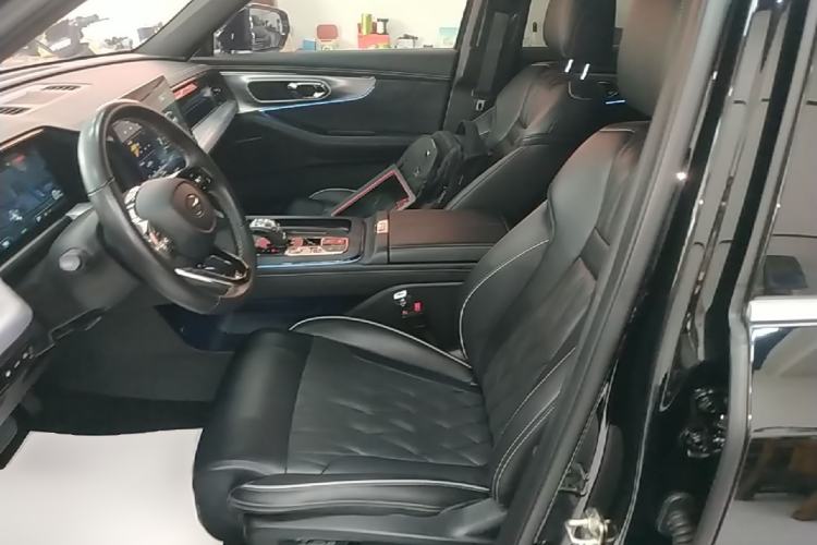 Used GAC Trumpchi GS8 2022 Dual-Engine Series 2.0TM Two-Wheel Drive Prestige Edition (7 Seats) Left Front Seat