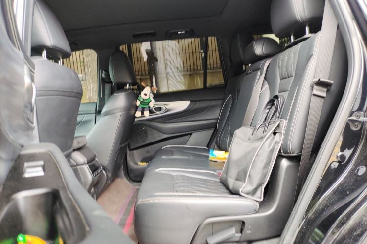 Used GAC Trumpchi GS8 2022 Linghang Series 2.0 TGDI Two-Wheel-Drive Luxury Smart Connectivity Version (7 Seats) Left Rear Seat