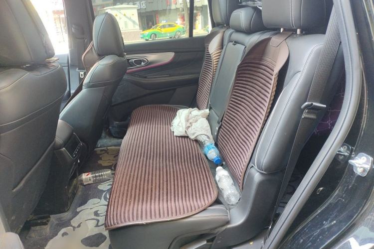 Used GAC Trumpchi GS8 2022 Linghang Series 2.0 TGDI Two-Wheel-Drive Luxury Smart Connectivity Version (7 Seats) Left Rear Seat