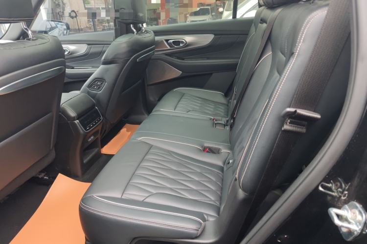 Used GAC Trumpchi GS8 2022 Flagship Series 2.0 TGDI Two-Wheel-Drive Prestige Edition (7 Seats) Left Rear Seat