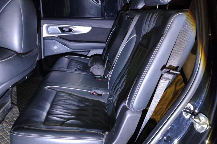Used GAC Trumpchi GS8 2022 Double-Energy Series 2.0TM Four-Wheel Drive Premium Edition (7 Seats) Left Rear Seat