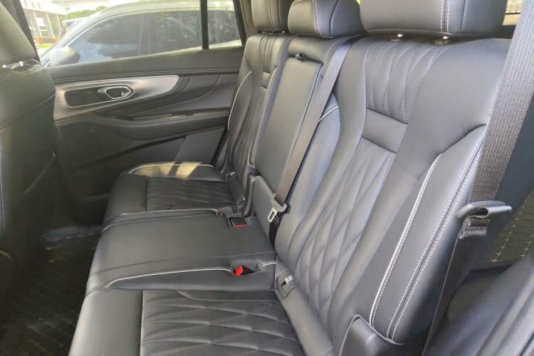 Used GAC Trumpchi GS8 2022 Linghang Series 2.0 TGDI Two-Wheel-Drive Luxury Smart Connectivity Version (7 Seats) Left Rear Seat