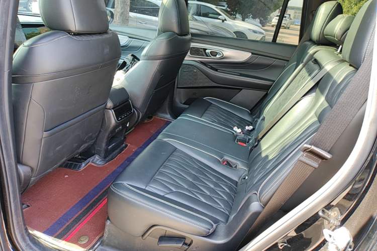 Used GAC Trumpchi GS8 2022 Linghang Series 2.0 TGDI Two-Wheel-Drive Luxury Smart Connectivity Version (7 Seats) Left Rear Seat