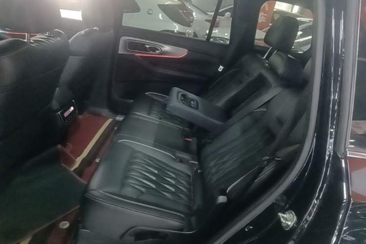 Used GAC Trumpchi GS8 2022 Linghang Series 2.0 TGDI Two-Wheel-Drive Luxury Smart Connectivity Version (7 Seats) Left Rear Seat