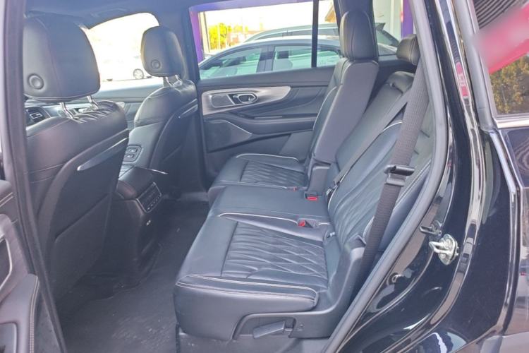 Used GAC Trumpchi GS8 2022 LINGHANG Series 2.0 TGDI Two-Wheel-Drive Luxury Edition (7 Seats) Left Rear Seat