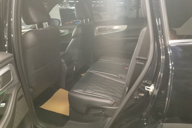 Used GAC Trumpchi GS8 2022 Linghang Series 2.0 TGDI Two-Wheel-Drive Luxury Smart Connectivity Version (7 Seats) Left Rear Seat