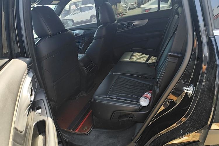 Used GAC Trumpchi GS8 2022 Linghang Series 2.0 TGDI Two-Wheel-Drive Luxury Smart Connectivity Version (7 Seats) Left Rear Seat