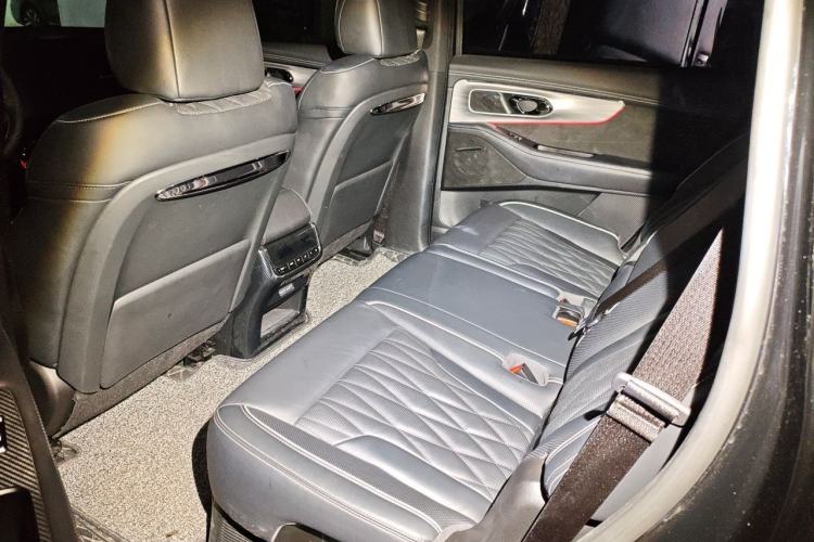 Used GAC Trumpchi GS8 2022 Dual-Engine Series 2.0TM Two-Wheel Drive Prestige Edition (7 Seats) Left Rear Seat