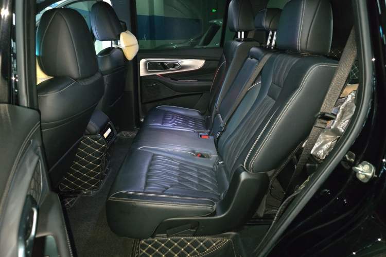 Used GAC Trumpchi GS8 2022 Linghang Series 2.0 TGDI Two-Wheel-Drive Luxury Smart Connectivity Version (7 Seats) Left Rear Seat