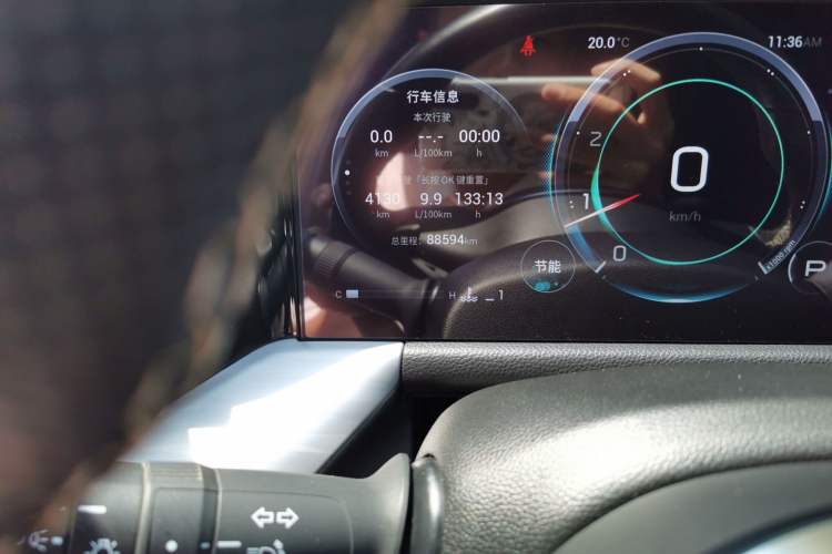 Used GAC Trumpchi GS8 2022 Linghang Series 2.0 TGDI Two-Wheel-Drive Luxury Smart Connectivity Version (7 Seats) Odometer Close Up