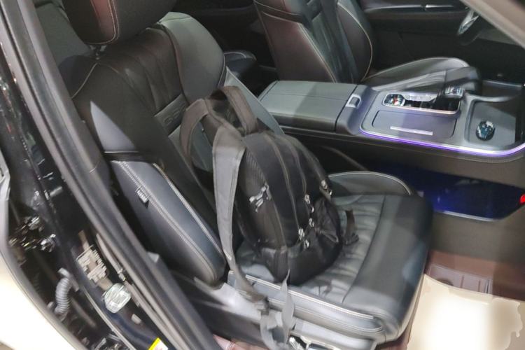 Used GAC Trumpchi GS8 2022 Flagship Series 2.0 TGDI Two-Wheel-Drive Prestige Edition (7 Seats) Right Front Seat