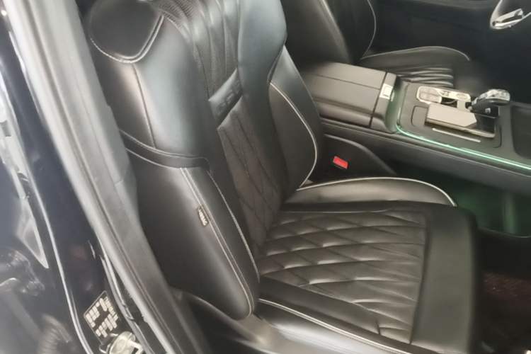 Used GAC Trumpchi GS8 2022 Dual-Engine Series 2.0TM Two-Wheel Drive Prestige Edition (7 Seats) Right Front Seat