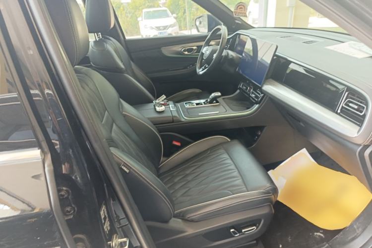 Used GAC Trumpchi GS8 2022 Linghang Series 2.0 TGDI Two-Wheel-Drive Luxury Smart Connectivity Version (7 Seats) Right Front Seat