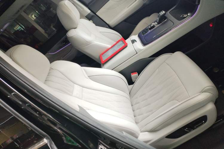 Used GAC Trumpchi GS8 2022 Flagship Series 2.0 TGDI Four-Wheel Drive Supreme Edition (7 Seats) Right Front Seat